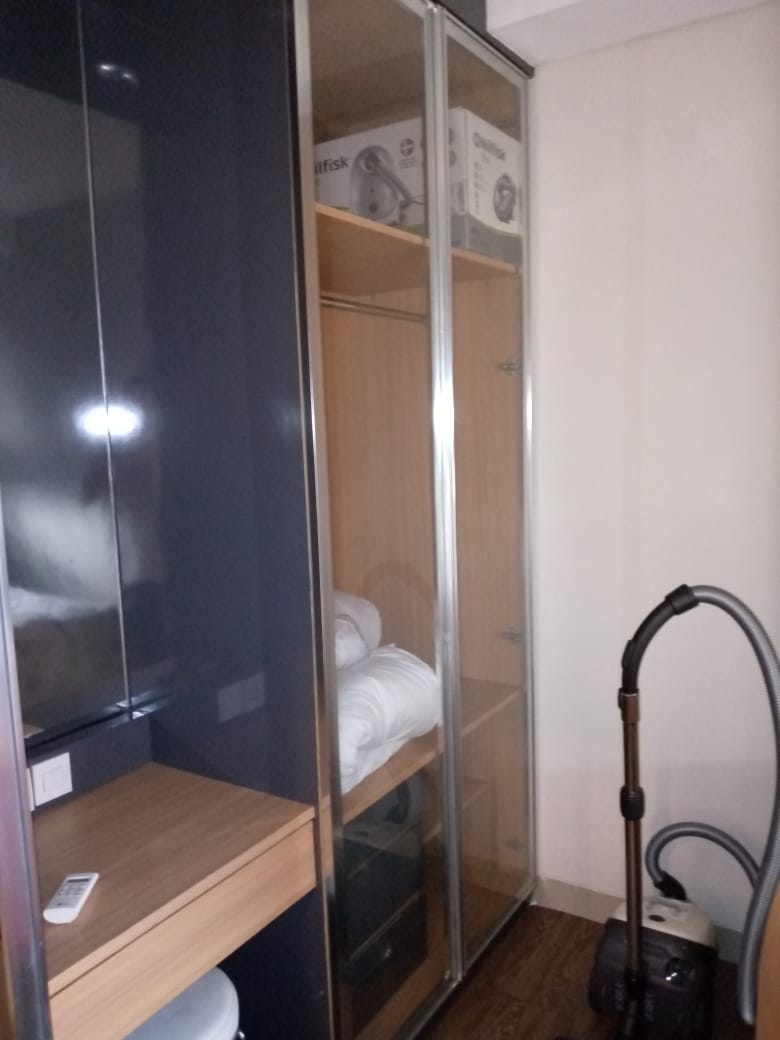 Unit 1 BR Apartemen Trivium Terrace Tower Suite Disewakan di Lippo Cikarang